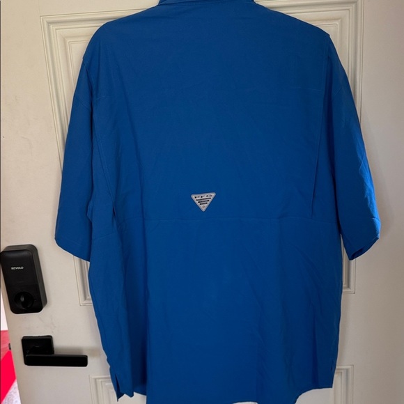 Columbia Men's Casual Blue Button Down Shirt PFG Omni-Shade - Picture 6 of 7